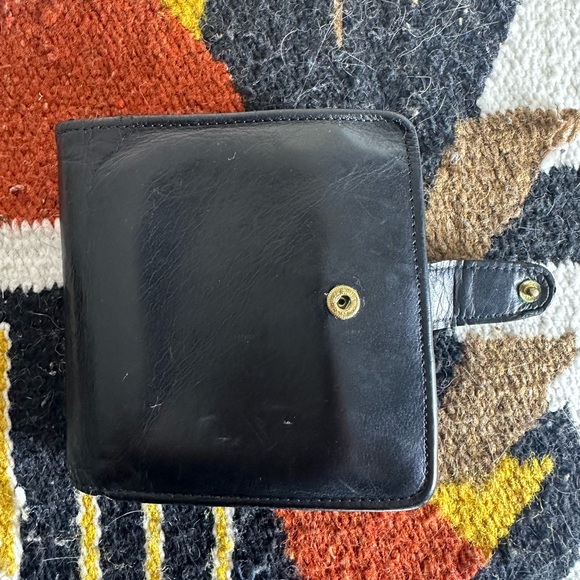 Vintage COACH Kiss Lock Black leather bifold wallet w/coin purse - Picture 10 of 13